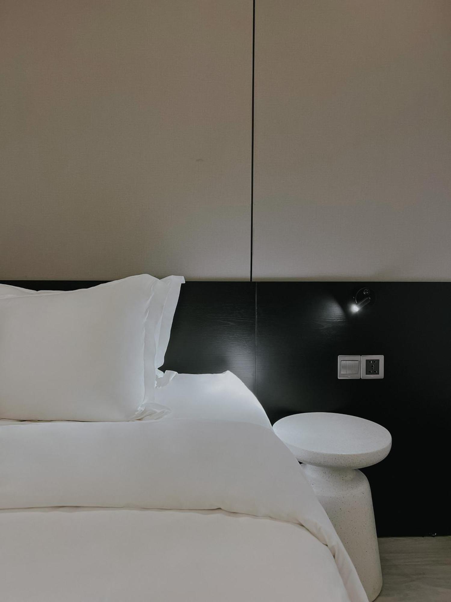 הו צ'י מין סיטי The Concept Hotel Hcmc- District 1 מראה חיצוני תמונה