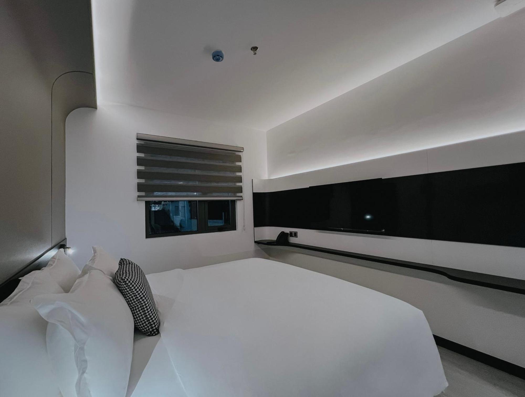 הו צ'י מין סיטי The Concept Hotel Hcmc- District 1 מראה חיצוני תמונה