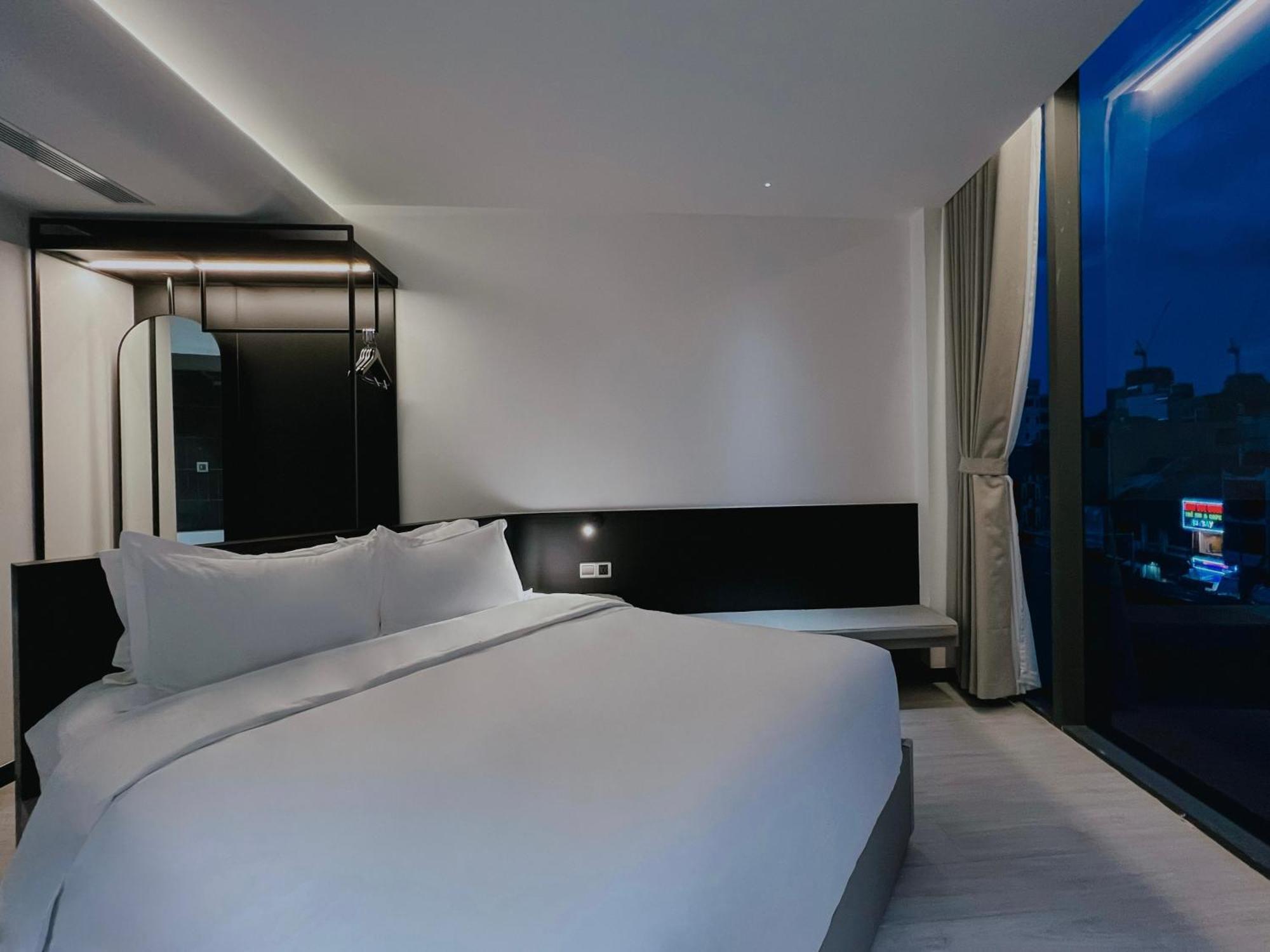 הו צ'י מין סיטי The Concept Hotel Hcmc- District 1 מראה חיצוני תמונה